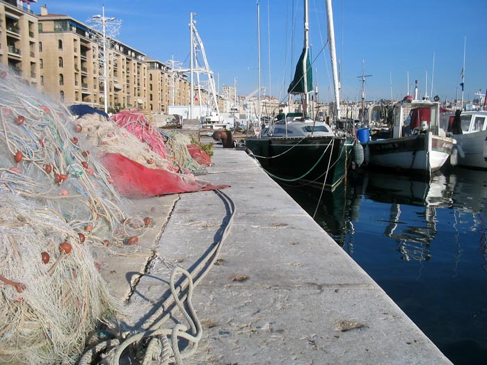 le Vieux Port et les immeubles Pouillon